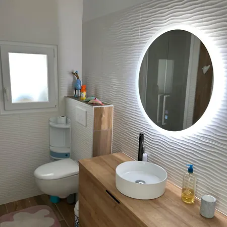 Modern High Standing Sur 3' From Pyla-sur-Mer