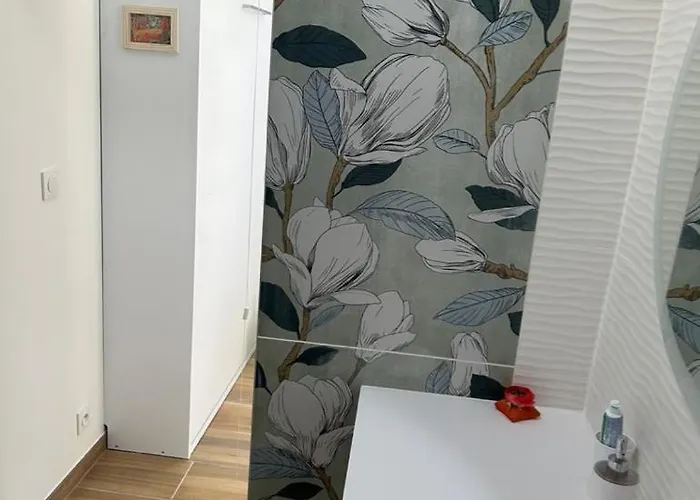 Modern High Standing Sur 3' From Villa Pyla-sur-Mer