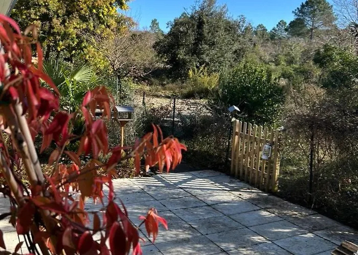 Modern High Standing Sur 3' From Pyla-sur-Mer