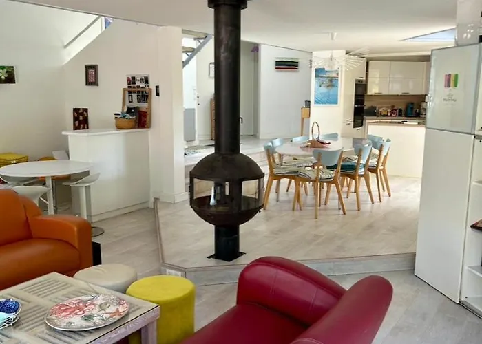 Modern High Standing Sur 3' From * Pyla-sur-Mer